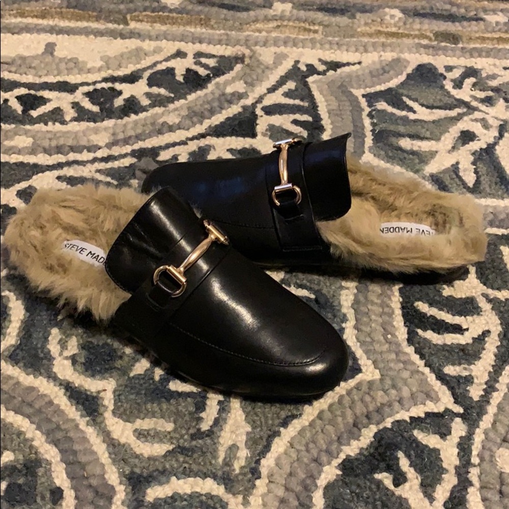 Steve Madden fur loafers size 8